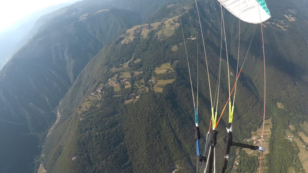 Lot paralotnią Trójmiasto , loty paralotnią Trójmiasto, lotparalotniąTrójmiasto, lotyparalotniąTrójmiasto, paraodloty, paralotnie, paralotnia, Bartosz Kowalski paralotnie